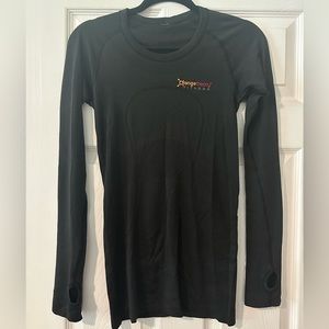 Lululemon Women’s Long Sleeve Athletic Shirt